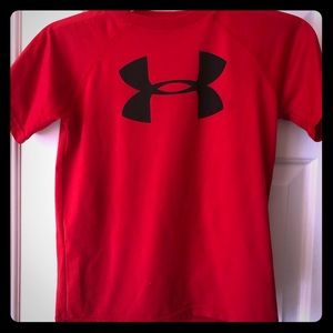 Under Armour Boys short sleeve shirt